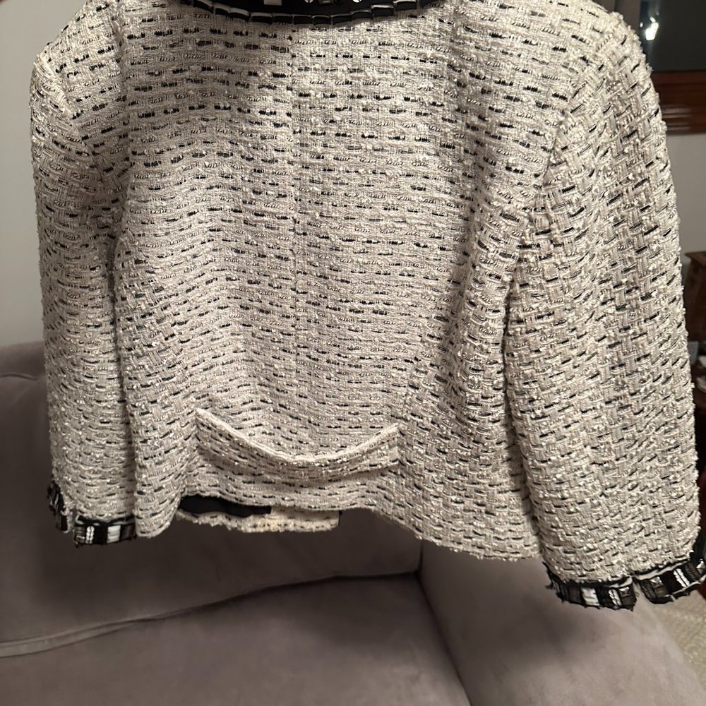 Gorgeous White House Black Market Jacket NWT/New with tags - Picture 4 of 7